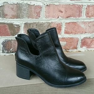 Steve Madden  Leather Boots 7.5
